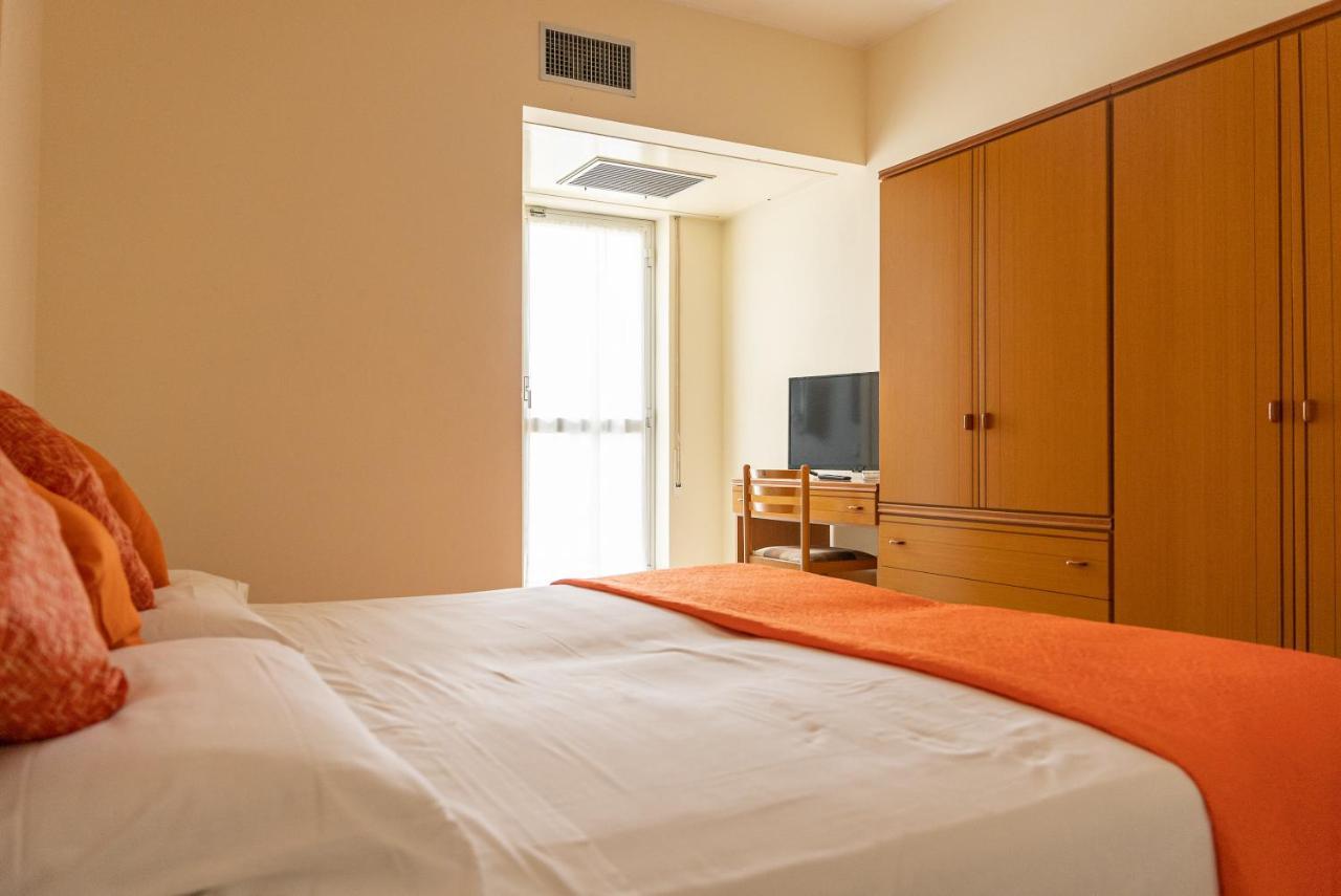 Hotel La Fonte Città Sant'Angelo Esterno foto