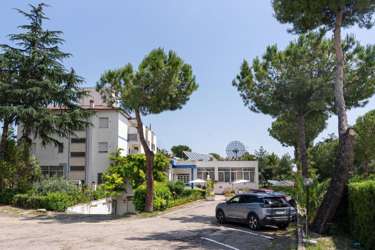 Hotel La Fonte Città Sant'Angelo Esterno foto