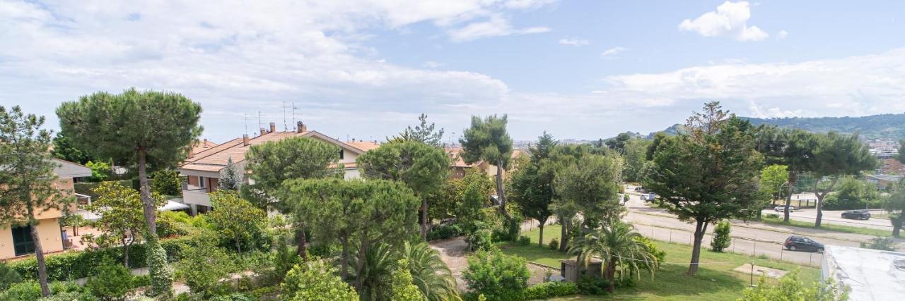Hotel La Fonte Città Sant'Angelo Esterno foto