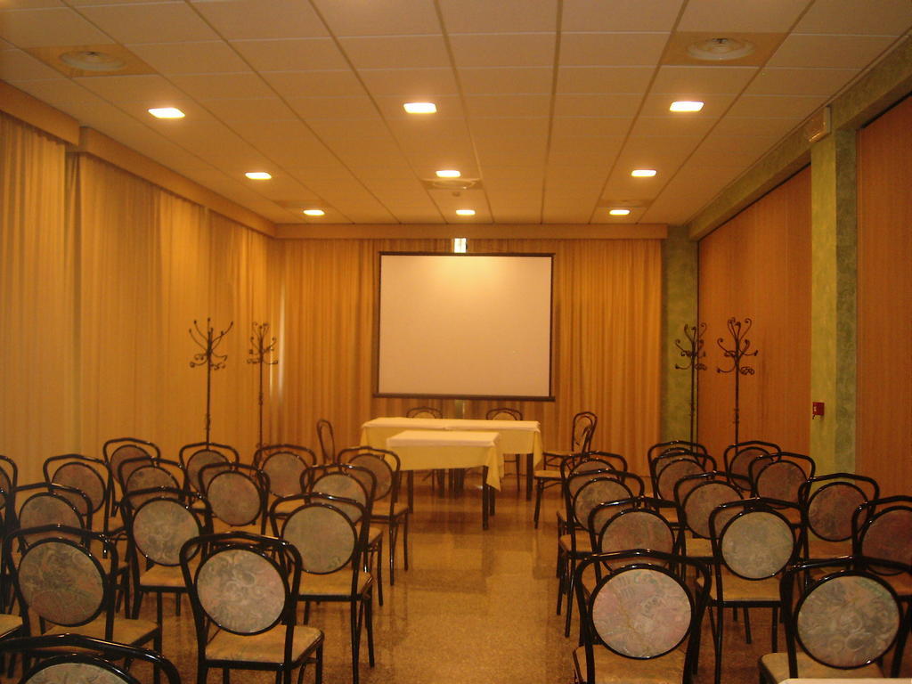 Hotel La Fonte Città Sant'Angelo Esterno foto
