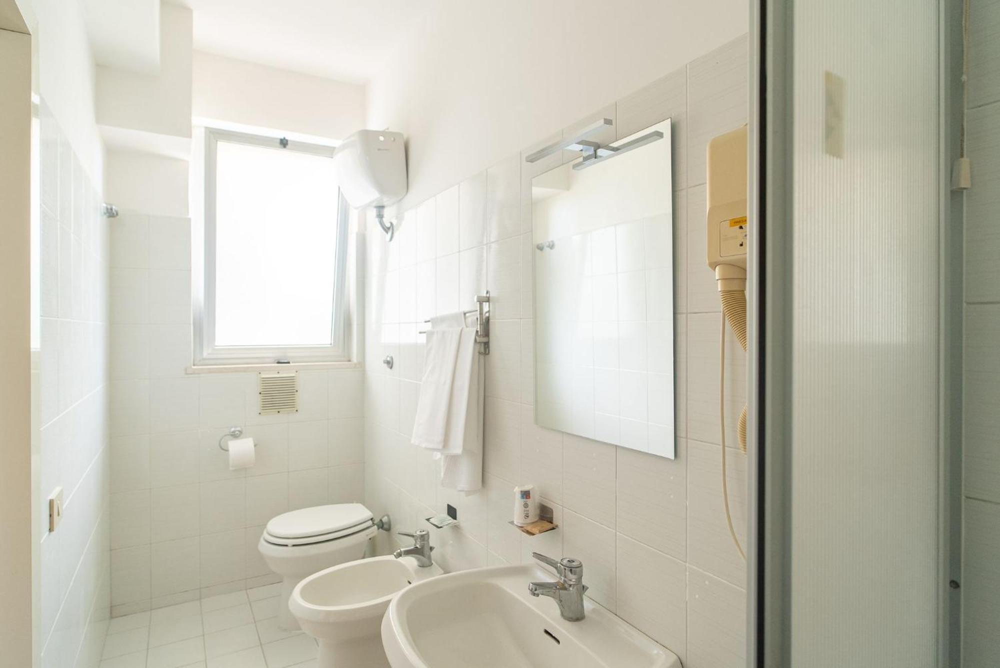Hotel La Fonte Città Sant'Angelo Esterno foto